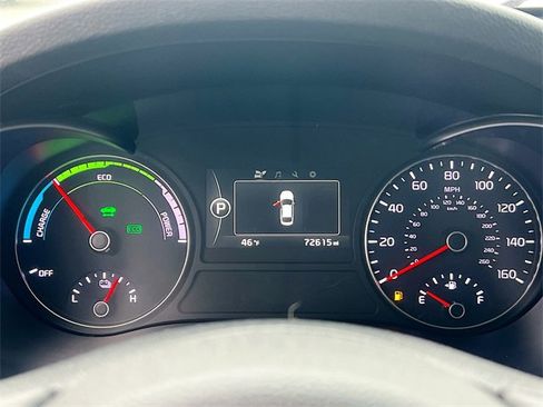 Used 2017 Kia Optima Premium image 12