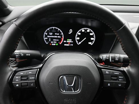 Used 2023 Honda HR-V Sport image 18