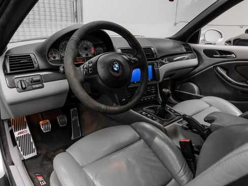 Used 2004 BMW M3 Convertible RWD image 3