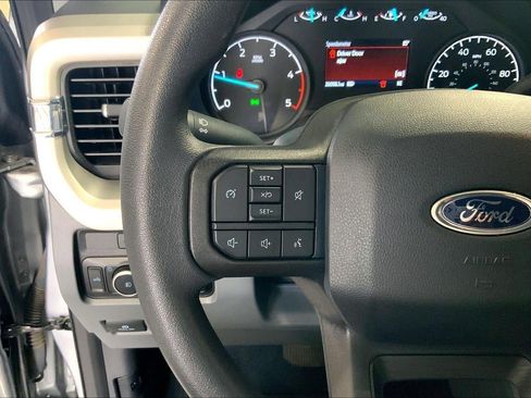 Used 2023 Ford F250 XLT AWD/4WD image 16