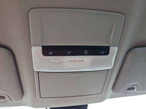 Used 2024 Nissan Altima 2.5 SV image 17