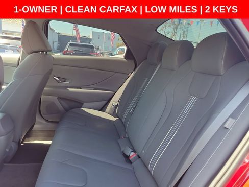 Used 2024 Hyundai Elantra SEL FWD image 14