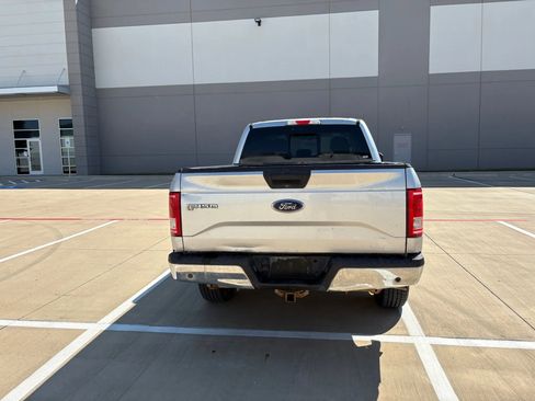 Used 2015 Ford F150 XLT w/ Trailer Tow Package image 7