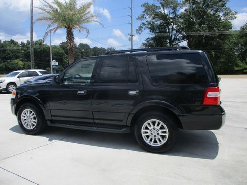 Used 2014 Ford Expedition XLT w/ Leather Seating Package RWD image 2