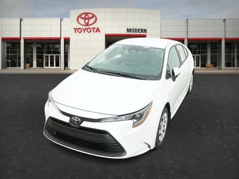 New 2026 Toyota Corolla LE image 5