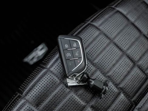 Used 2021 Cadillac Escalade Sport Platinum image 52