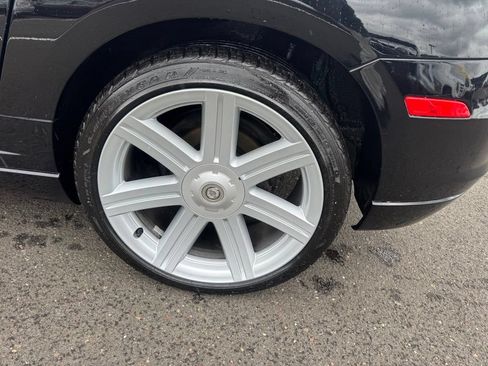 Used 2007 Chrysler Crossfire Convertible RWD image 17