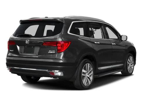 Used 2016 Honda Pilot Elite image 2