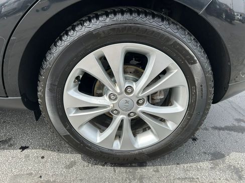 Used 2016 Kia Soul + w/ Primo Package image 24