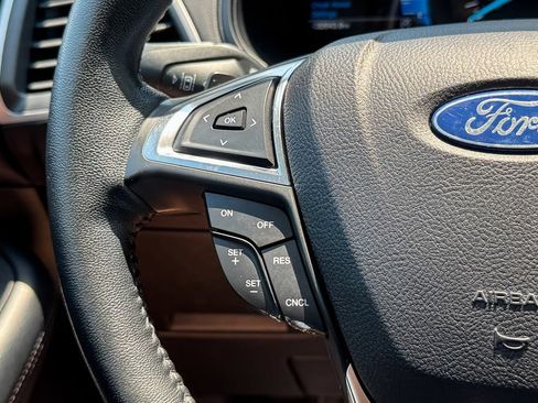 Certified 2023 Ford Edge SEL w/ Convenience Package AWD/4WD image 32