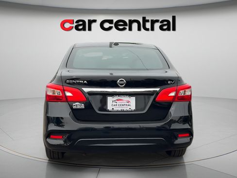 Used 2018 Nissan Sentra SV w/ Premium Package (P01) FWD image 4