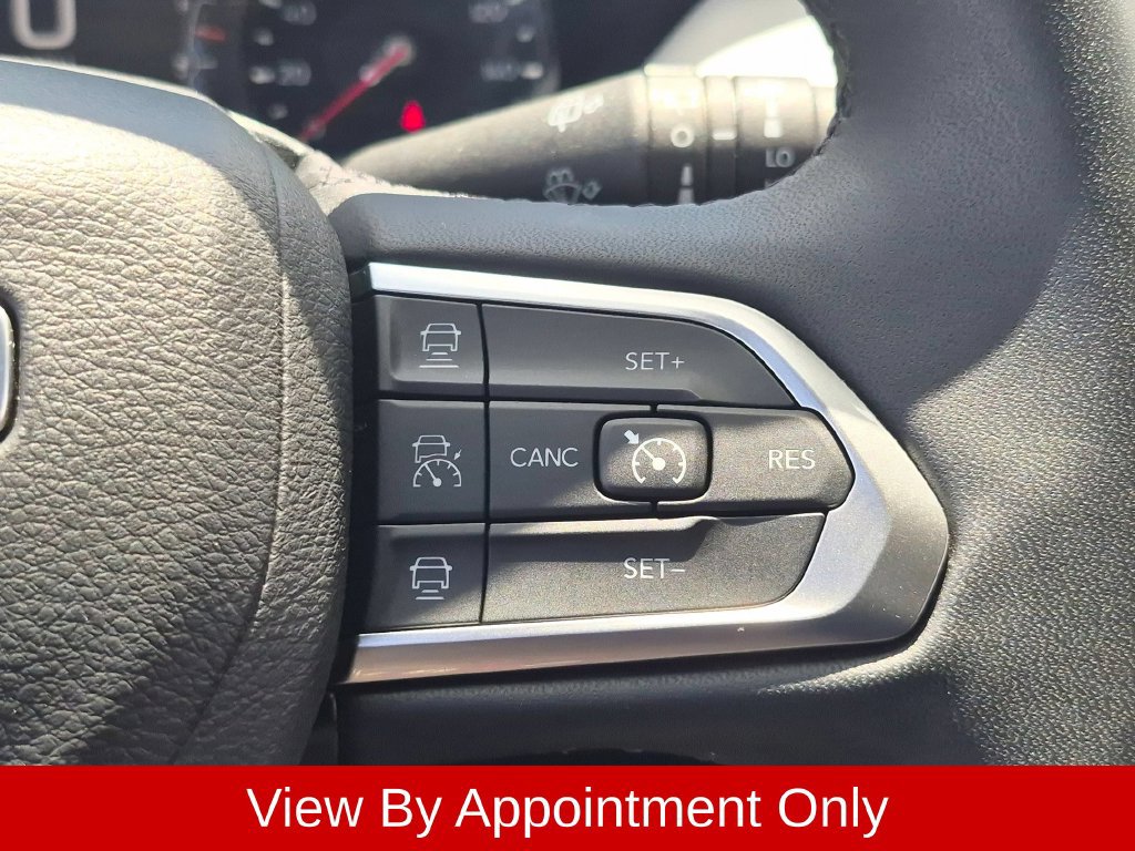 Used 2025 Jeep Compass Limited AWD/4WD image 15