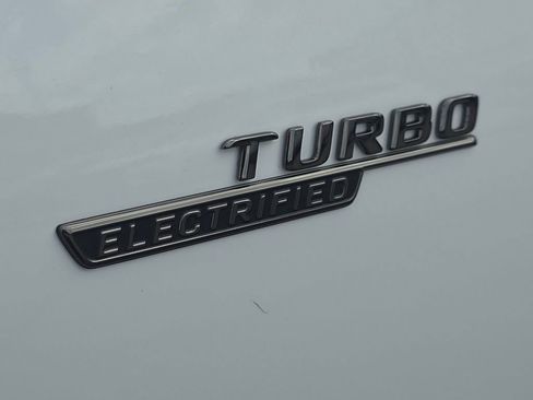 Certified 2025 Mercedes-Benz C 43 AMG 4MATIC Sedan image 5