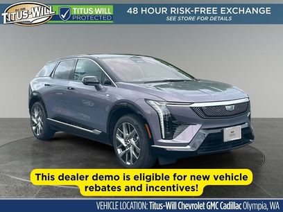 Used 2025 Cadillac Optiq Luxury 1