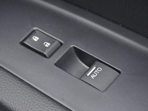 Used 2025 Honda Ridgeline TrailSport image 23