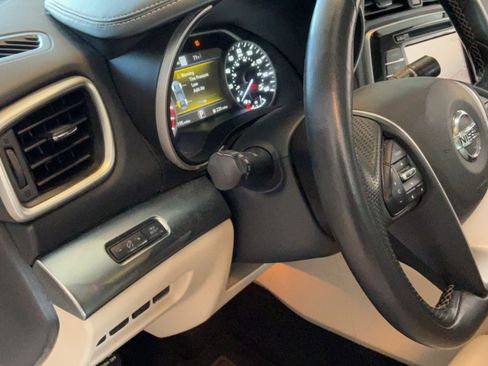 Used 2020 Nissan Maxima 3.5 SL w/ Floor Mat Group FWD image 21