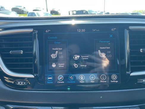 Used 2020 Chrysler Pacifica Touring-L w/ Advanced Safetytec Group AWD/4WD image 34