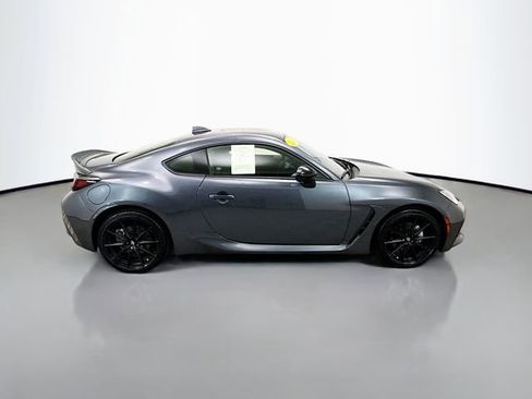 Used 2024 Toyota GR86 Premium image 8