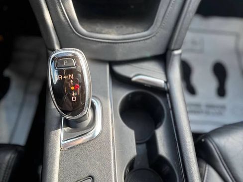 Used 2017 Cadillac XT5 Luxury AWD/4WD image 15
