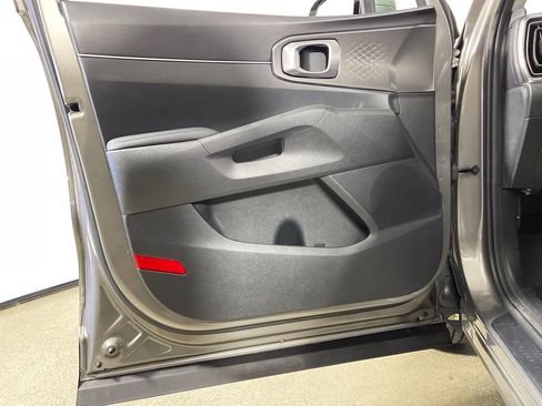 Used 2025 Kia Sorento EX w/ EX Panoramic Sunroof Package AWD/4WD image 19