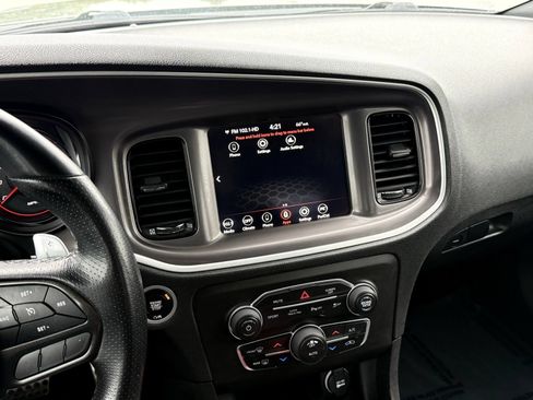 Used 2022 Dodge Charger R/T w/ Blacktop Package RWD image 48