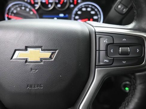 Used 2021 Chevrolet Silverado 1500 LT image 14