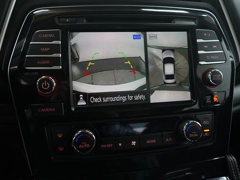 Used 2023 Nissan Maxima Platinum FWD image 21