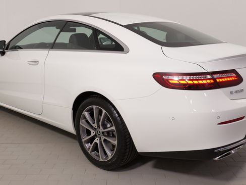 Used 2023 Mercedes-Benz E 450 4MATIC Coupe image 15