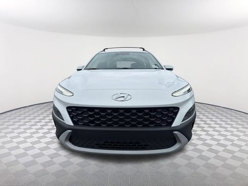 Used 2023 Hyundai Kona SEL FWD image 2