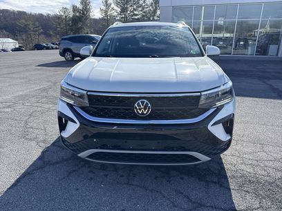 Certified 2022 Volkswagen Taos SE