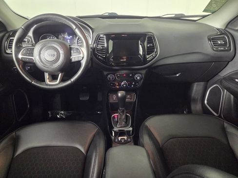 Used 2020 Jeep Compass Latitude FWD image 26