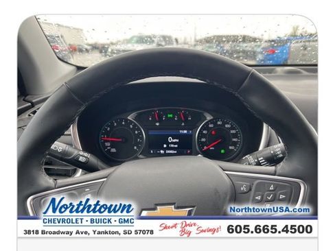 Used 2024 Chevrolet Equinox Premier AWD/4WD image 13