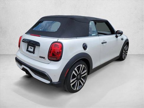 Used 2024 MINI Cooper S FWD image 5