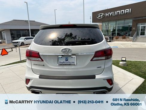 Used 2018 Hyundai Santa Fe SE AWD/4WD image 15