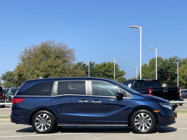 Certified 2023 Honda Odyssey EX-L image 3