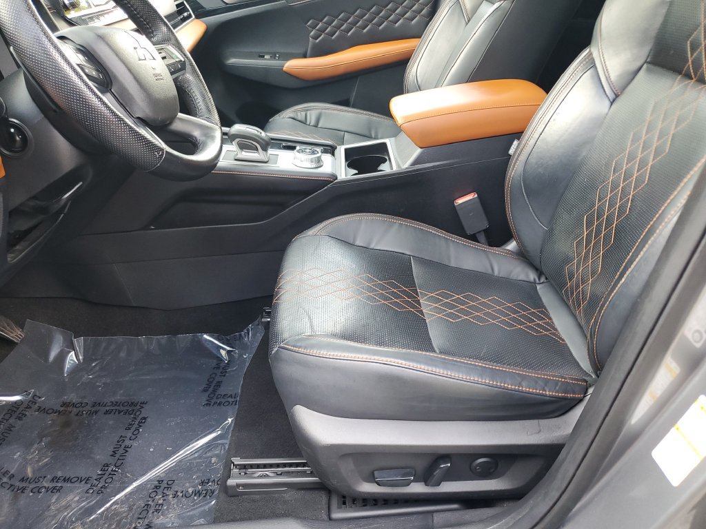 Used 2022 Mitsubishi Outlander SEL AWD/4WD image 22