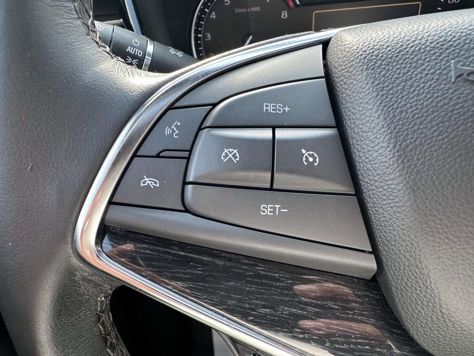 Used 2023 Cadillac XT5 Premium Luxury AWD/4WD image 18
