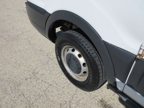 Used 2015 Ford Transit 150 130 Low Roof RWD image 20