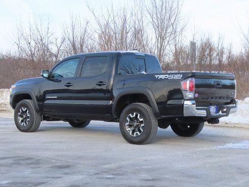 Used 2023 Toyota Tacoma TRD Off-Road image 27