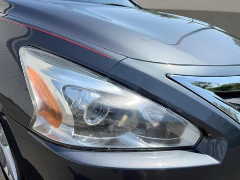 Used 2013 Nissan Altima 2.5 SV w/ 2.5SV Convenience Pkg FWD image 11