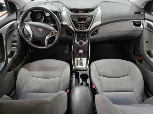 Used 2013 Hyundai Elantra GLS FWD image 4