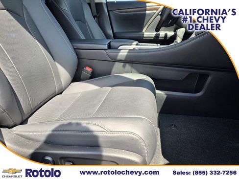 Used 2022 Lexus RX 350 FWD w/ Premium Package image 11