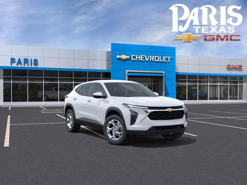 New 2026 Chevrolet Trax LS image 1
