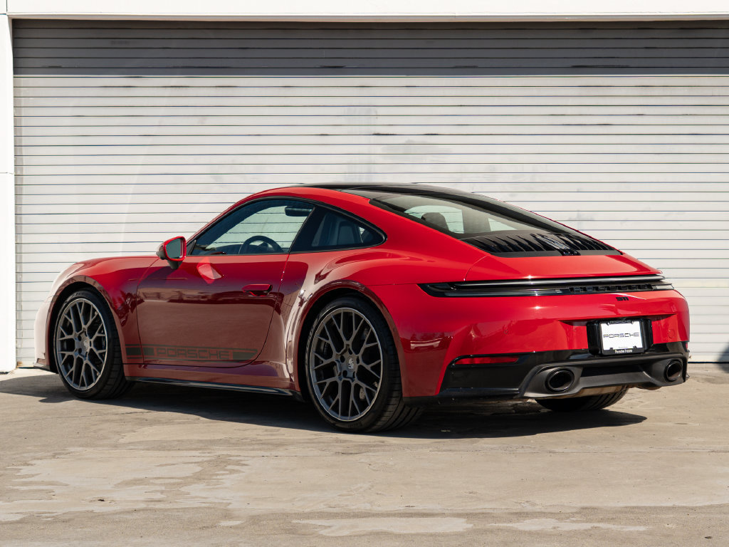 Certified 2025 Porsche 911 Carrera S RWD image 3