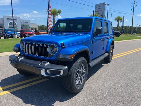 New 2025 Jeep Wrangler Sahara image 2