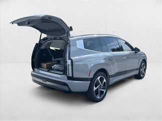 New 2026 Hyundai Ioniq 9 Calligraphy video 2