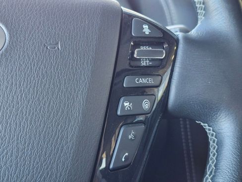 Used 2024 INFINITI QX80 Luxe image 32