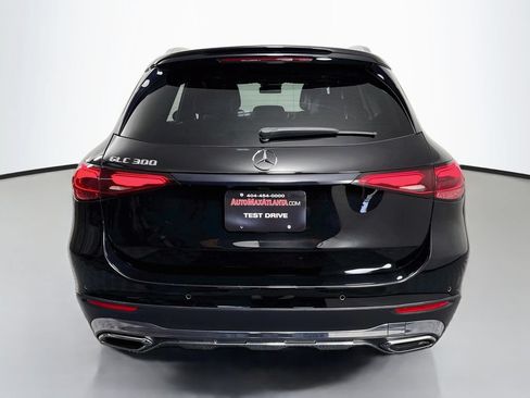 Used 2023 Mercedes-Benz GLC 300 w/ Exclusive Trim Package image 6