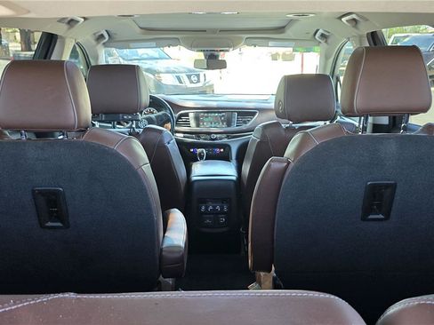 Used 2019 Buick Enclave Avenir w/ Trailering Package, 5000 lbs. AWD/4WD image 13
