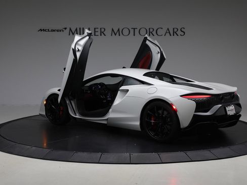 New 2026 McLaren Artura TechLux image 16